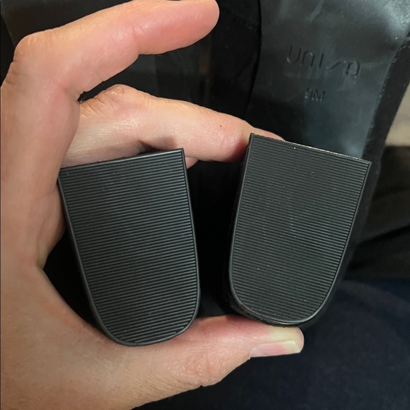 Unisa Unquesia Over-The-Knee Black Faux Suede Boots Women's Size 9    NWOT - Picture 9 of 9